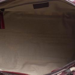 مملوكة مسبقًا حقيبة بربري قلب بيلغريم جلد لامعة وPVC عنابية