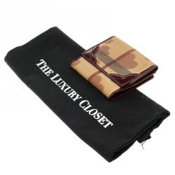 Pre Owned Burberry Burgundy Nova Check Canvas Heart Compact Wallet