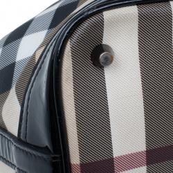 مملوكة مسبقًا حقيبة يد بربري نوفا شيك كانفاس
