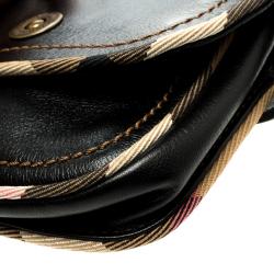 Pre Owned Burberry Black Leather Belt Bag