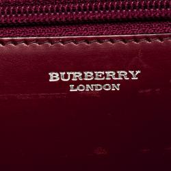 Pre Owned محفظة أجندة بربري كانفاس كاروهات هاي ماركت أحمر مقوى بسحاب محيط