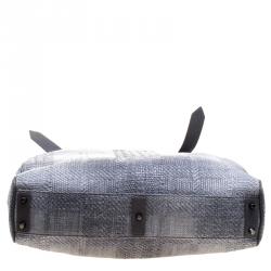 مملوكة مسبقًا Burberry Grey Raffia Shopper Tote