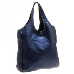 مملوكة مسبقًا Burberry Metallic Blue Leather Shopper Tote