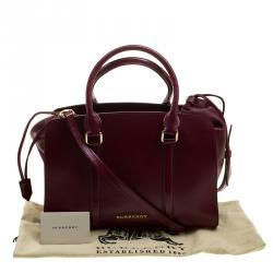 Pre Owned Burberry Red Patent Leather Dinton Medium Tote