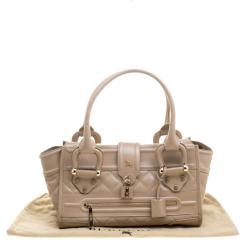 مملوكة مسبقًا Burberry Beige Quilted Leather Manor Satchel
