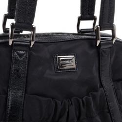 مملوكة مسبقًا Burberry Black Textile Shoulder Bag