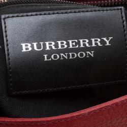 مملوكة مسبقًا Burberry Red Leather Pochette Shoulder Bag