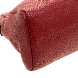 مملوكة مسبقًا Burberry Red Leather Pochette Shoulder Bag