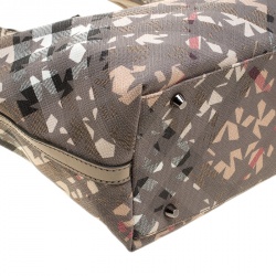 Pre Owned Burberry Beige/Grey Nova Check Vinyl Nickie Stars Tote
