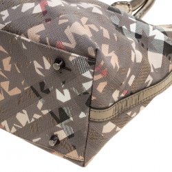 Pre Owned Burberry Beige/Grey Nova Check Vinyl Nickie Stars Tote