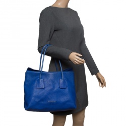 Pre Owned Burberry Cobalt Blue Grained Leather Baynard Tote 