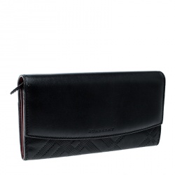 مملوكة مسبقًا Burberry Black Leather Continental Wallet