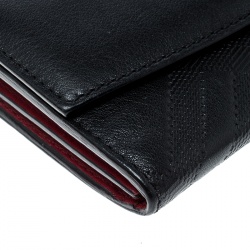 مملوكة مسبقًا Burberry Black Leather Continental Wallet