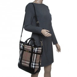 Pre Owned Burberry Beige/Black House Check Canvas and Leather Tote