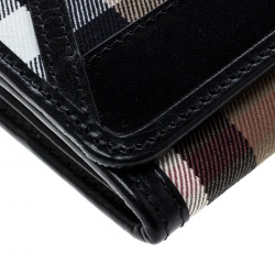 Pre Owned محفظة بربري كونتيننتال ليغتون قماش كاروهات هاوس سوداء/ بيج