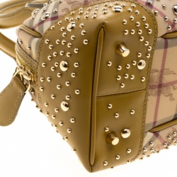 مملوكة مسبقًا حقيبة بربري مرصعة جلد وPVC كاروهات هايماركت بيج