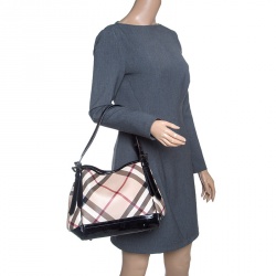 Pre Owned Burberry Black/Beige PVC and Patent Leather Canterbury Tote