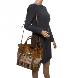 Pre Owned Burberry Beige/Tan Haymarket Check Canvas and Leather Medium Golderton Tote