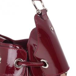 مملوكة مسبقًا Burberry Super Nova Mini Warrior Studded Hobo