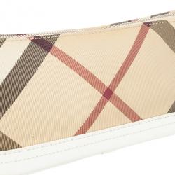 مملوكة مسبقًا Burberry Small Canvas and Leather Check Shoulder Bag