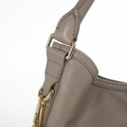 Pre Owned Burberry Medium Leather Corner Studded Hobo Bag