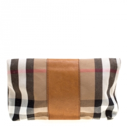 مملوكة مسبقًا حقيبة كلتش بربري حمالة معصم قابلة للطي جلد وقماش كاروهات هاوس بنية