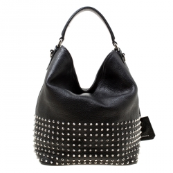 Pre Owned Burberry Black Leather Studded Susanna Bucket Bag