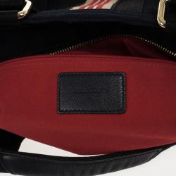 مملوكة مسبقًا Burberry Black Canvas Tote