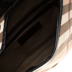 Pre Owned Burberry Black/Beige Nova Check PVC and Patent Leather Brooke Hobo