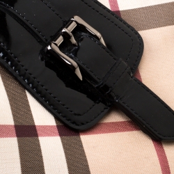 Pre Owned Burberry Black/Beige Nova Check PVC and Patent Leather Brooke Hobo
