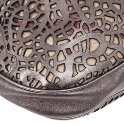 Pre Owned Burberry Silver Nickel Lasercut Leather and Supernova Check Brooklyn Bag