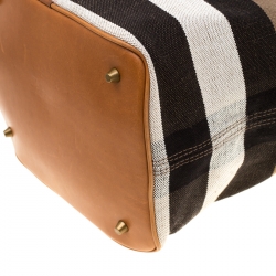 Pre Owned Burberry Multicolor Sussana Check Print Canvas Bucket Bag