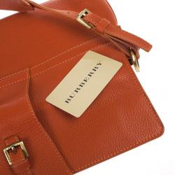 مملوكة مسبقًا Burberry Leather Fringe Flap Shoulder Handbag