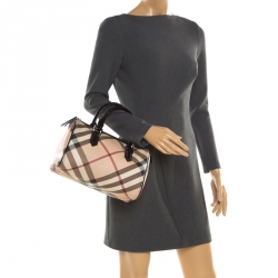 مملوكة مسبقًا حقيبة بربري بوسطن شيستر  PVC كاروهات نوفا حمراء