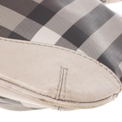 مملوكة مسبقًا Burberry Smoked Trench Coated Canvas Hartham Crossbody Bag