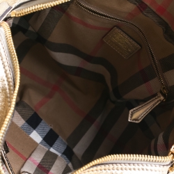 مملوكة مسبقًا حقيبة بربري أشبري جلد ميتالك ذهبية