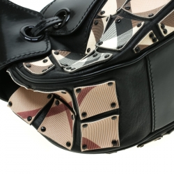 Pre Owned Burberry Black/Beige Nova Check Leather Warrior Armor Hobo
