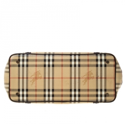مملوكة مسبقًا Burberry Beige/Brown Haymarket Check PVC and Leather Tote