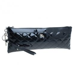 مملوكة مسبقًا Burberry Black Patent Leather Quilted Wrislet Clutch