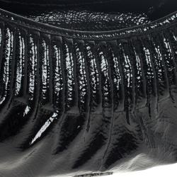 Pre Owned Burberry Black Patent Shoulder Bag