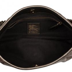 مملوكة مسبقًا Burberry Silver Medium Metallic Grainy Leather Hobo