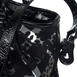 مملوكة مسبقًا Burberry Floral Check Tote Bag