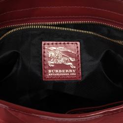 مملوكة مسبقًا Burberry Red Quilted Tote