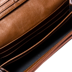 Pre Owned Burberry Beige/Brown House Check Fabric and Leather Leighton Continental Wallet           