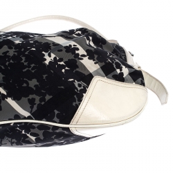 مملوكة مسبقًا حقيبة بربري Hernville جلد لامعة ونايلون كاروهات بيت بيضاء/ أسود 