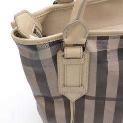 مملوكة مسبقًا Burberry Medium Smoked Check Tote Bag