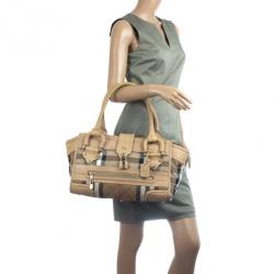 مملوكة مسبقًا Burberry Quilted House Check Manor Satchel