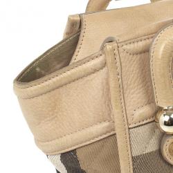 مملوكة مسبقًا Burberry Quilted House Check Manor Satchel