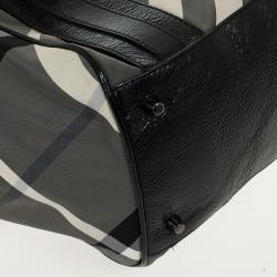 مملوكة مسبقًا Burberry Beat Check Nylon Tote Bag