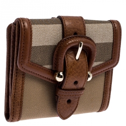 Pre Owned Burberry Brown/Beige Nova Check Canvas and Leather Buckle Compact Wallet